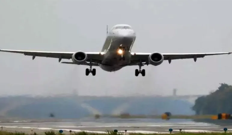 રેલ અને બસ સેવા છોડીને લોકો હવાઈ મુસાફરીને મહત્વ આપી રહ્યા છે, ફેબ્રુઆરીમાં ટ્રાફિક વધીને 1.20 કરોડ થયો