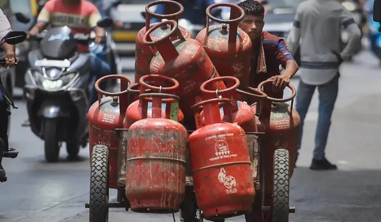 કેબિનેટે ઘરેલું ગેસના ભાવ નિર્ધારણની સુધારેલી માર્ગદર્શિકાને મંજૂરી આપી, ઘરેલું ગ્રાહકોને સ્થિર ભાવની વ્યવસ્થા