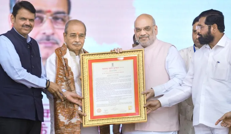 ખારગરમાં મહારાષ્ટ્ર ભૂષણ એવોર્ડ સમારોહ દરમિયાન હીટસ્ટ્રોકથી 11ના મોત