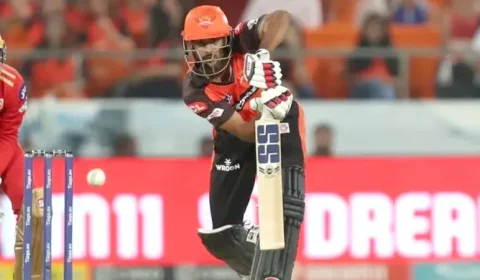 મયંક અગ્રવાલે IPLમાં 2500 રનનો માઈલસ્ટોન પાર કર્યો