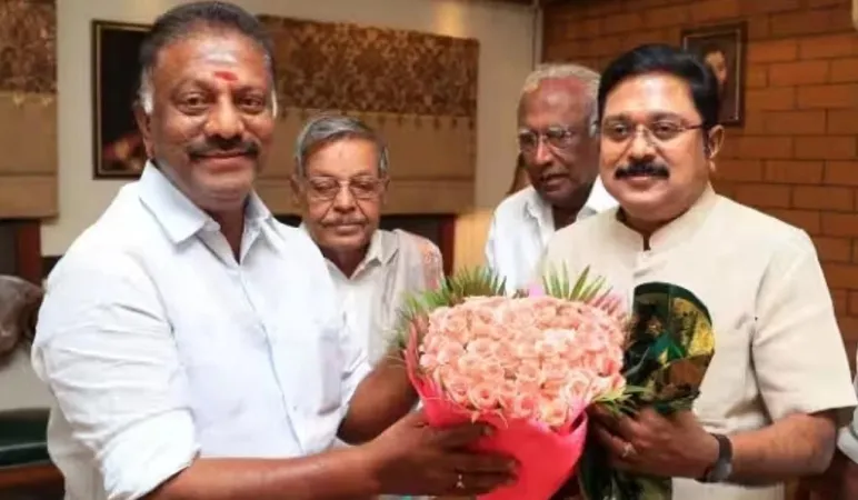 શશિકલાને પડકારવા પનીરસેલ્વમ અને T.T.Vએ હાથ મિલાવ્યા 
