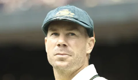 ડેવિડ વોર્નર ગુણવત્તાયુક્ત ક્રિકેટ પર ધ્યાન કેન્દ્રિત કરીને એશિઝ બેન્ટરને ટાળવાનું લક્ષ્ય રાખે છે