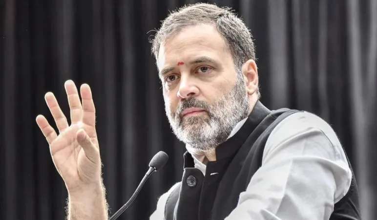 રાહુલ ગાંધીએ ઓડિશા ટ્રિપલ ટ્રેન દુર્ઘટના અંગે ભાજપના નેતૃત્વવાળી કેન્દ્ર સરકારની ટીકા કરી અને જવાબદારીની માંગ કરી