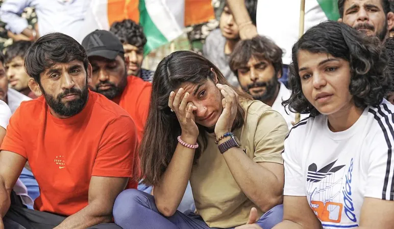 WFI ચીફ બ્રિજભૂષણ શરણ સિંહ સામે ચાલી રહેલા વિરોધ વચ્ચે કુસ્તીબાજો ચાર્જશીટની રાહ જોઈ રહ્યા છે