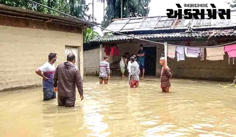 આસામમાં પૂરથી ગંભીર સ્થિતિ, રાજ્યના 16 જિલ્લાઓમાં 4.88 લાખ લોકો પ્રભાવિત