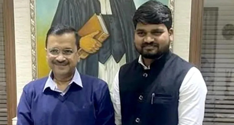 ગુજરાતમાં AAP ધારાસભ્યની પત્નીની ધરપકડ, પાર્ટીએ આદિવાસી અવાજોને શાંત કરવાના પ્રયાસનો દાવો કર્યો: અરવિંદ કેજરીવાલ