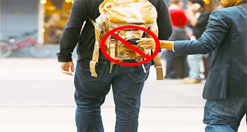 બજાજ માર્કેટ્સ પર વોલેટ કેર પોકેટ ઈન્સ્યોરન્સ પ્લાનઃ ધ આઇડીયલ પ્રોટેક્શન