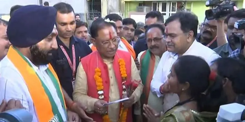 છત્તીસગઢના સીએમએ LS ચૂંટણી માટે ગ્રાસરુટ અભિયાન શરૂ કર્યું