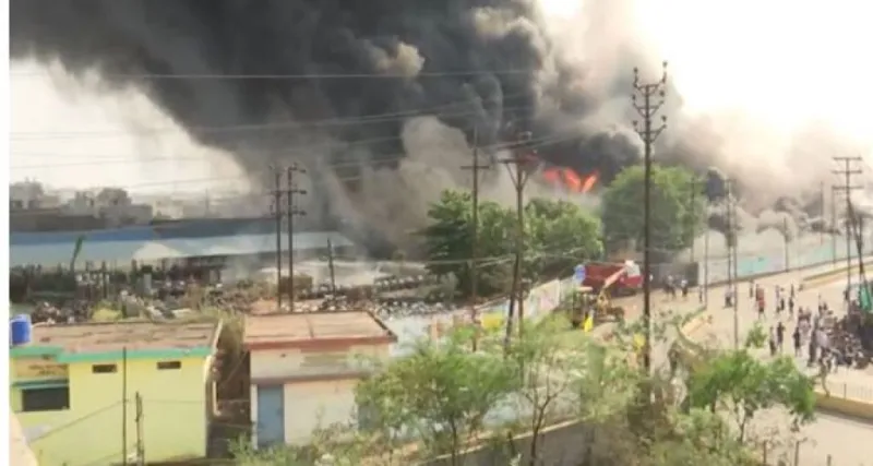 રાયપુરના કોટામાં પાવર ડિસ્ટ્રિબ્યુશન કંપનીમાં ભીષણ આગ ફાટી નીકળી