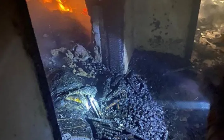 દિલ્હી ગારમેન્ટની દુકાનમાં આગ, કોઈ જાનહાનિ નહીં