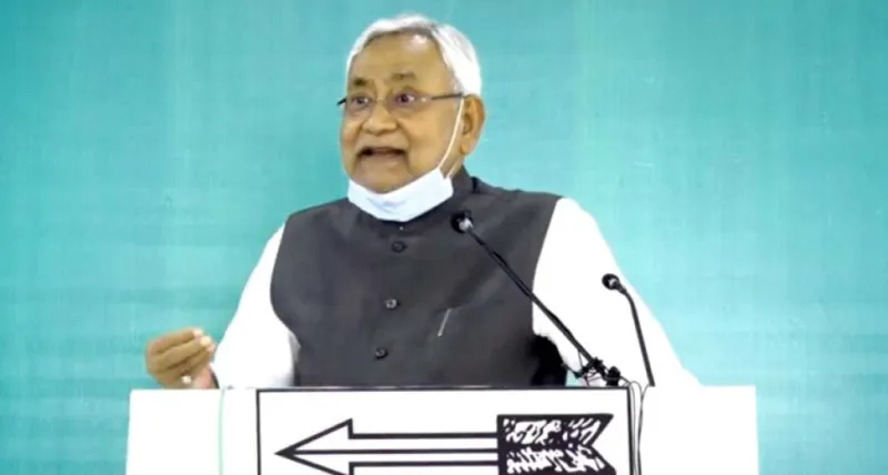 નીતિશ કુમારે લાલુ પ્રસાદ યાદવના 'પતિ-પત્ની' યુગ પર ટીપ્પણી કરી 