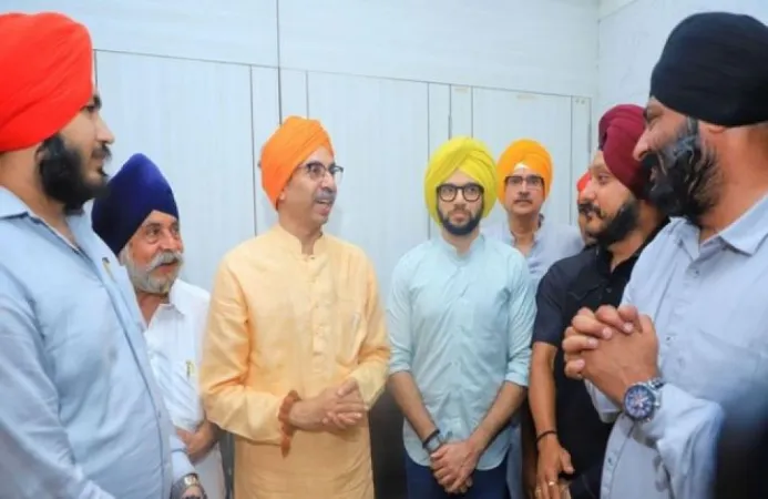 મુંબઈના દશમેશ ગુરુદ્વારામાં ઉદ્ધવ ઠાકરેની બૈસાખી મુલાકાત