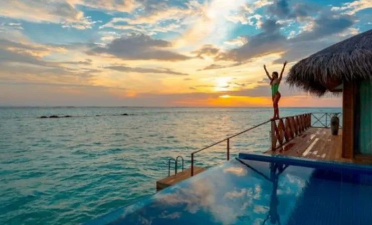 એક એવું  શહેર જ્યાં  સંપૂર્ણપણે કપડાં વગરની રહેવાની સ્વતંત્રતા, કોઈ સરકારી પ્રતિબંધો નથી