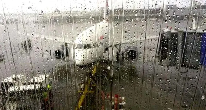 ભારે વરસાદને કારણે દિલ્હીમાં ફ્લાઈટ ડાયવર્ઝનઃ 15 ફ્લાઈટ્સ પ્રભાવિત