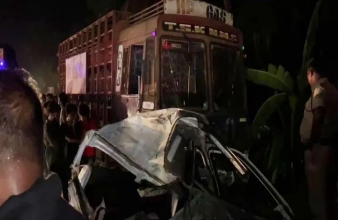 કેરળના કન્નુરમાં કાર-લોરીની અથડામણમાં પરિવારના પાંચ લોકોના મોત