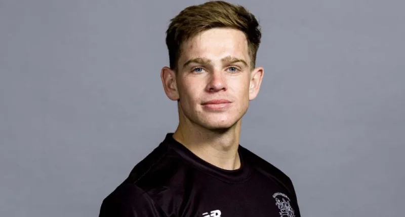 ગ્લુસેસ્ટરશાયર ક્રિકેટર બેન વેલ્સની 23 વર્ષની ઉંમરે પ્રારંભિક નિવૃત્તિ