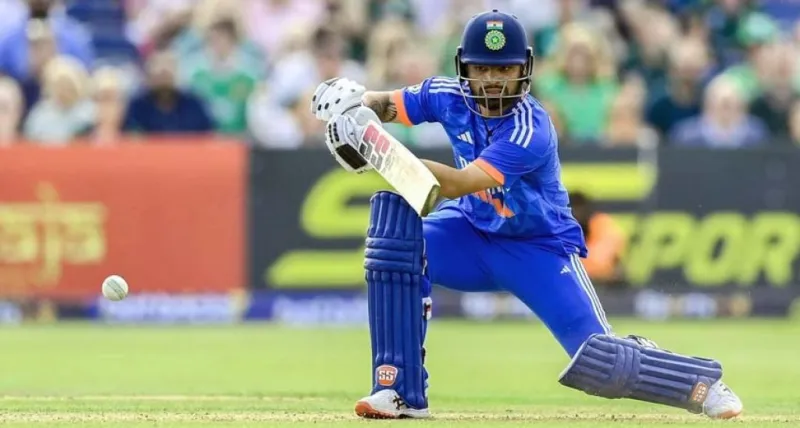 રિંકુ સિંહ તરફ રોહિત શર્માએ હૃદયસ્પર્શી ઈશારાથી વાતચીત કરી 