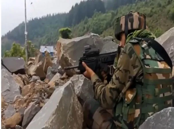 Jammu and Kashmir : આતંકી હુમલા બાદ ભારતીય સેના અને SOG પોલીસે પૂંચમાં સર્ચ ઓપરેશન હાથ  ધર્યું