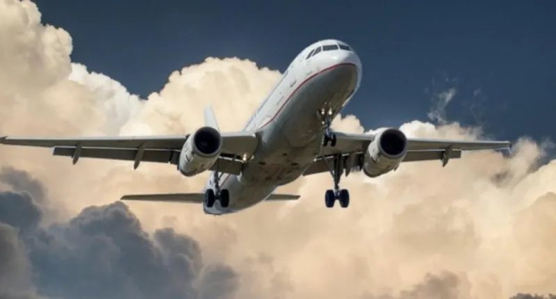 મુંબઈ : કામચલાઉ સસ્પેન્શન બાદ મુંબઈ એરપોર્ટ ફરી શરૂ થયું