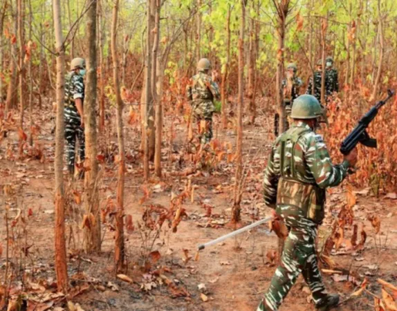 મહારાષ્ટ્રના ગઢચિરોલીમાં પોલીસે ત્રણ નક્સલવાદીઓને તટસ્થ કર્યા, ઓટોમેટિક હથિયારો જપ્ત કર્યા