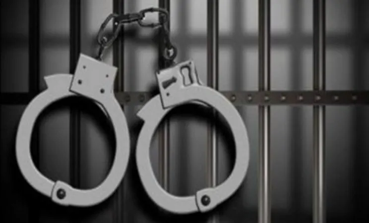 મહારાષ્ટ્રના Dy CMના બદનક્ષીભર્યા વીડિયો માટે પૂર્વ પત્રકારની ધરપકડ