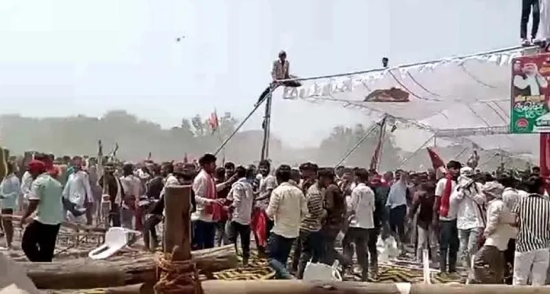 વધતા રાજકીય તણાવ વચ્ચે આઝમગઢમાં અખિલેશ યાદવની રેલીમાં અરાજકતા ફાટી નીકળી