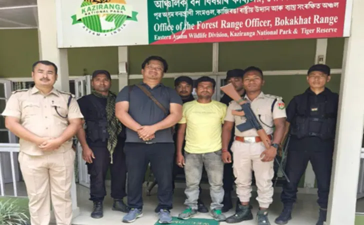 ગેંડાનો શિકાર કરવાનો પ્રયાસ નિષ્ફળ, કાઝીરંગામાં શિકારીઓ ઝડપાયા