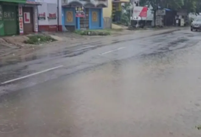 તમિલનાડુના થૂથુકુડી જિલ્લાના આસપાસના વિસ્તારોમાં ભારે વરસાદ