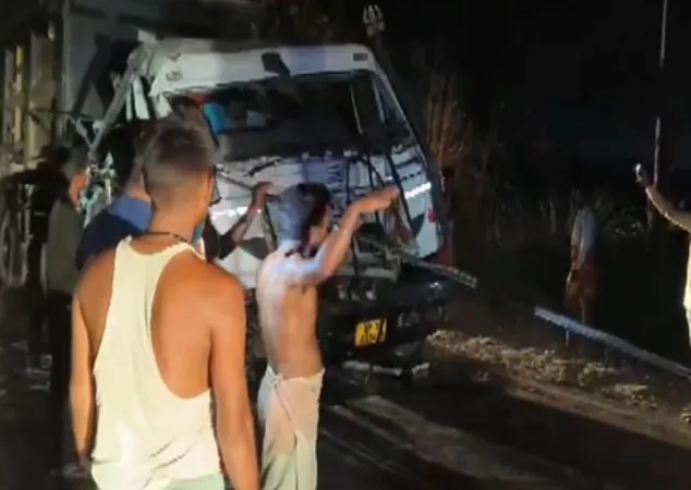 Uttar Pradesh : કૌશામ્બીમાં ડીસીએમ ટ્રક રાહદારીઓ પર ઘુસી જતાં અનેક ઘાયલ