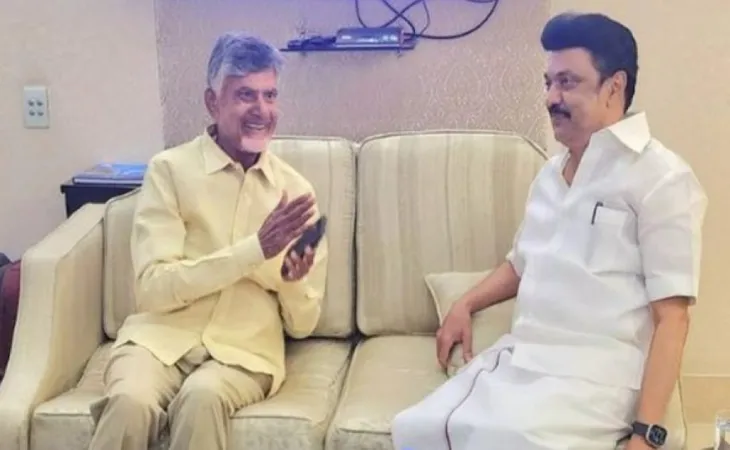 તમિલનાડુના સીએમ સ્ટાલિન દિલ્હી એરપોર્ટ પર TDP વડા નાયડુને મળ્યા