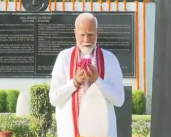 Narendra Modi : ત્રીજા કાર્યકાળના શપથ સમારોહ પહેલા મોદીએ વાજપેયીને શ્રદ્ધાંજલિ અર્પણ કરી