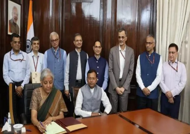 નિર્મલા સીતારમણે બીજી ટર્મ માટે નાણા મંત્રાલયનો કાર્યભાર સંભાળ્યો