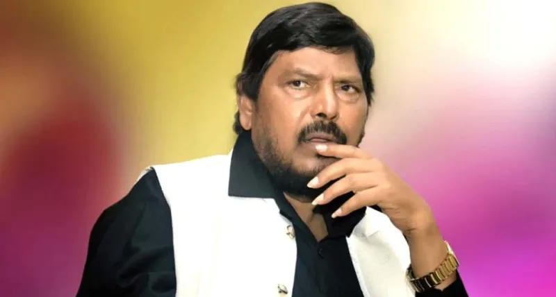 રામદાસ આઠવલેએ પીએમ મોદીના આદેશની ચર્ચા વચ્ચે રચનાત્મક વિરોધની ભૂમિકાની વિનંતી કરી