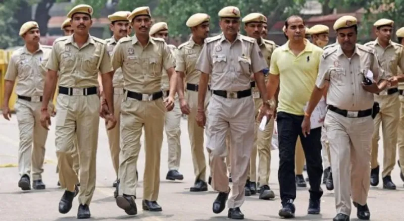 દિલ્હી પોલીસે દક્ષિણપુરીમાં હુમલામાંથી યુવકને બચાવ્યો, એકની ધરપકડ