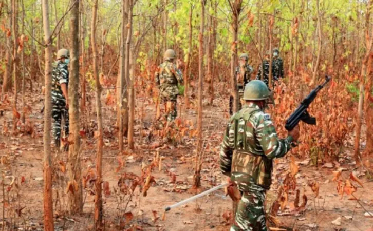 ઝારખંડ : ચાઈબાસા ઓપરેશનમાં ચાર નક્સલી ઠાર, બેની ધરપકડ