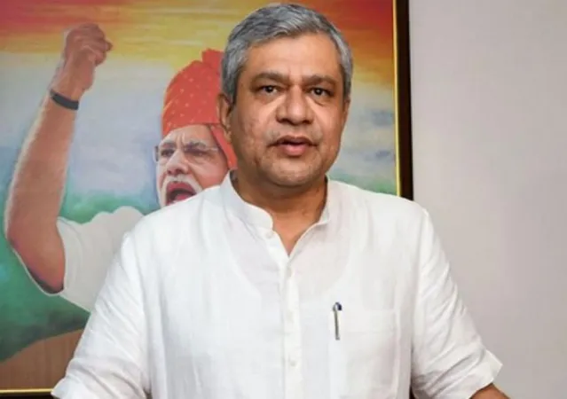 રેલવે મંત્રી કાંચનજંગા એક્સપ્રેસ અકસ્માત સ્થળની મુલાકાત લેશે