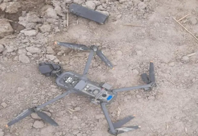 BSF અને પંજાબ પોલીસે તરનતારન બોર્ડર એરિયામાં ચાઈના બનાવટનું ડ્રોન ઝડપ્યું