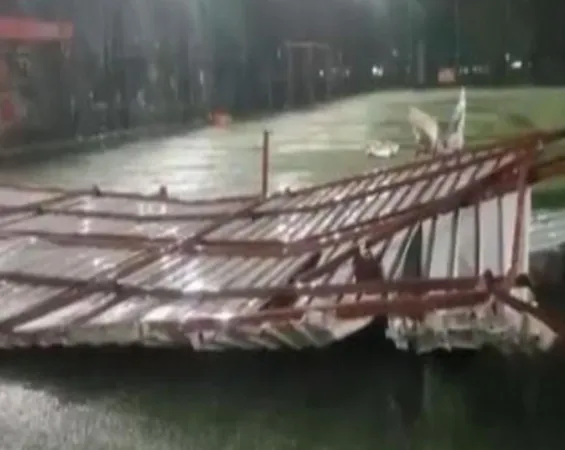 થાણે ફૂટબોલ ગ્રાઉન્ડ પર શેડ તૂટી પડતાં છ બાળકો ઘાયલ