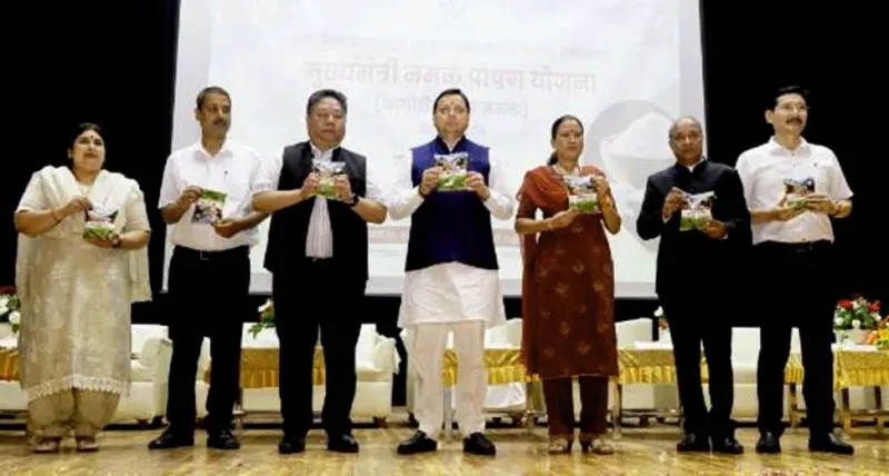 ઉત્તરાખંડના સીએમ પુષ્કર સિંહ ધામીએ લાભાર્થીઓ માટે રૂ. 8/કિલોના ભાવે મીઠું પોષણ યોજના શરૂ કરી