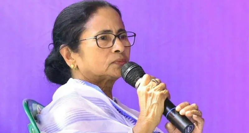 પશ્ચિમ બંગાળની પેટાચૂંટણીમાં TMCનું વર્ચસ્વ: મમતા બેનર્જી ભારત ગઠબંધનનું નેતૃત્વ કરે છે, ભાજપનું સમર્થન ઘટ્યું