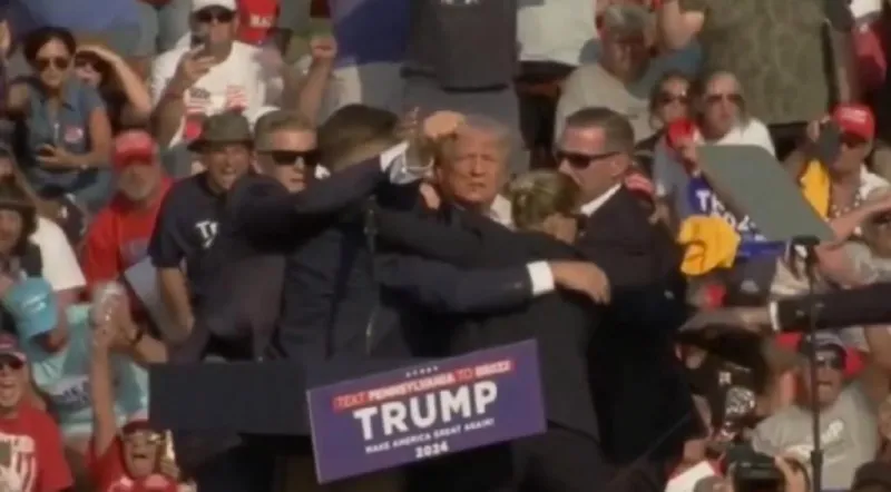 પેન્સિલવેનિયામાં ડોનાલ્ડ ટ્રમ્પની રેલીમાં ગોળીબાર,  ટ્રમ્પને થઈ ઈજા 