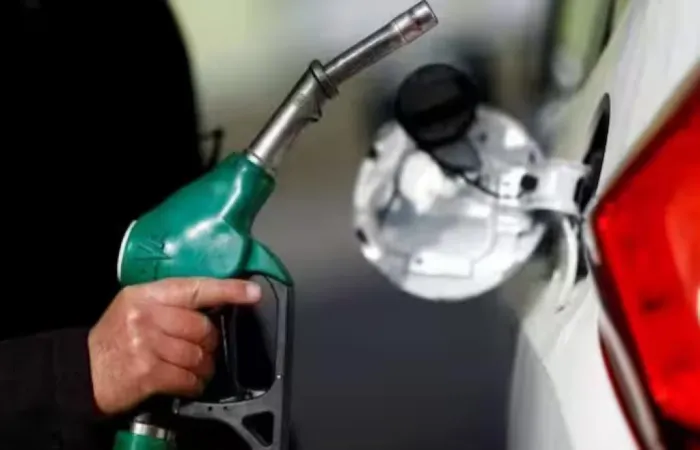 Petrol Diesel Price:  પેટ્રોલ અને ડીઝલના નવા ભાવ જાહેર થયા, ટાંકી ભરતા પહેલા નવીનતમ ભાવ તપાસો.