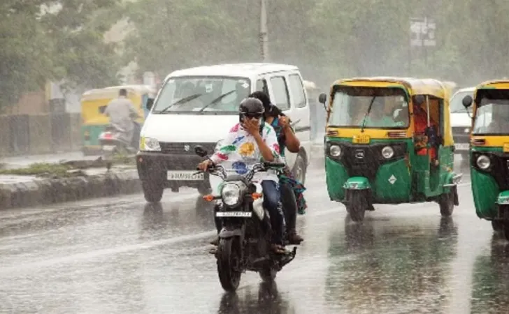 અમદાવાદમાં હવામાનમાં એકાએક પલટો,ભારે પવન સાથે ભારે વરસાદ