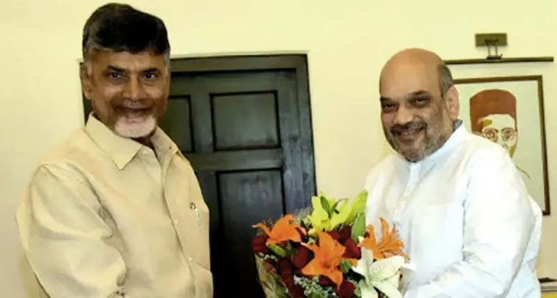 ચંદ્રબાબુ નાયડુ આંધ્ર પ્રદેશની નાણાકીય સ્થિતિ અંગે ચર્ચા કરવા દિલ્હીમાં અમિત શાહને મળ્યા
