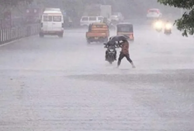  ગુજરાતમાં ભારે વરસાદની આગાહી,  IMDએ રેડ એલર્ટ જારી કર્યું