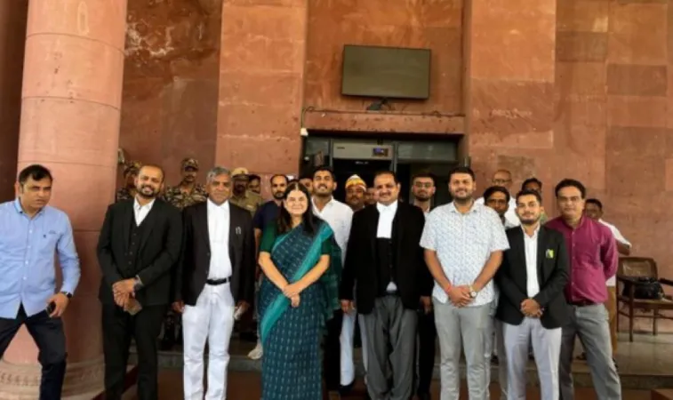 મેનકા ગાંધીએ સુલ્તાનપુરની સાંસદની ચૂંટણીને હાઈકોર્ટમાં પડકારી