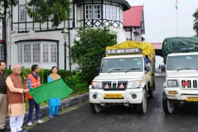 હિમાચલ : રાજ્યપાલે કુલ્લુ પૂર પીડિતો માટે રાહત સામગ્રીને લીલી ઝંડી આપી