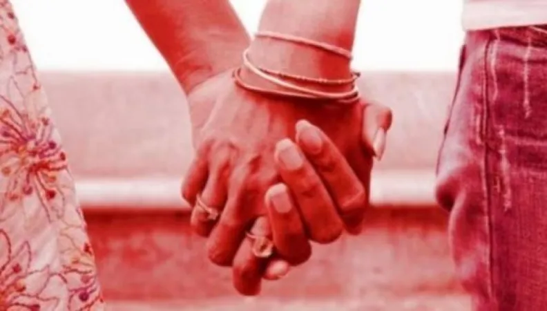 પ્રેમી દ્વારા શિક્ષકની હત્યા: લાશ ફેંકી દેવાઈ, પ્રેમી મૃત હાલતમાં મળી આવ્યો