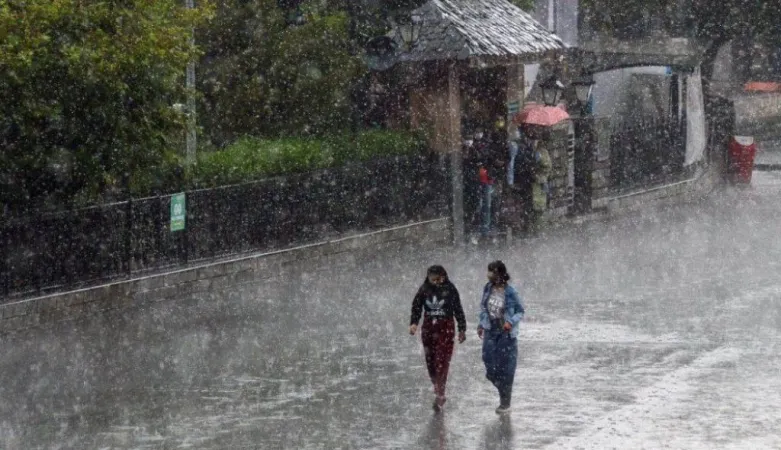 IMDની  સમગ્ર ભારતમાં ભારે વરસાદની આગાહી, અનેક રાજ્યો માટે એલર્ટ જારી