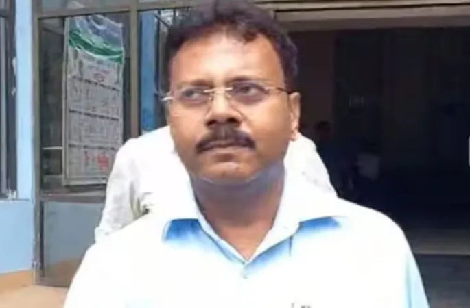 Kolkata Rape Case : પૂર્વ પ્રિન્સિપાલ ઘોષ અને 4 ડોકટરો કરાવશે પોલીગ્રાફ ટેસ્ટ, CBIને કોર્ટમાંથી મંજૂરી મળી